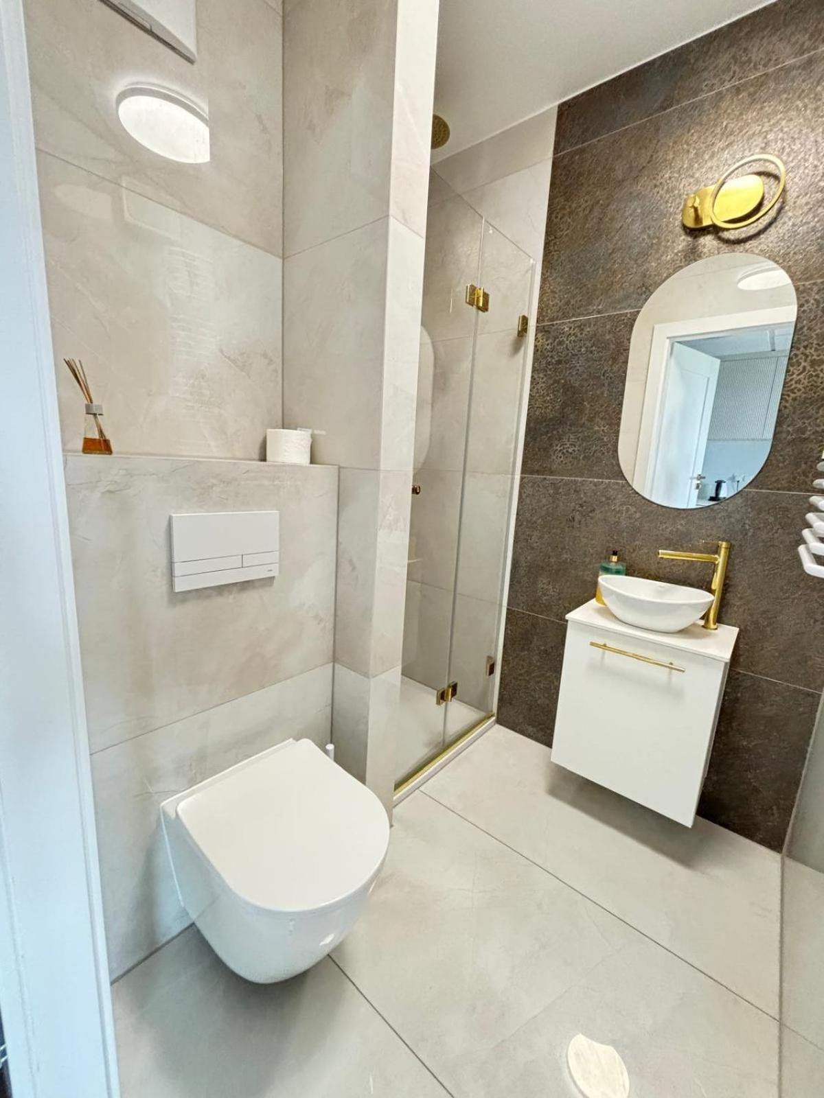 Apartamenty 24H Pileckiego Βαρσοβία Εξωτερικό φωτογραφία